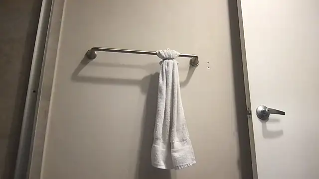 Snapshot of BigGuyMuscle chatting on September 22, 2025, 3:07 pm BigGuyMuscle online show from September 22, 2025, 3:07 pm