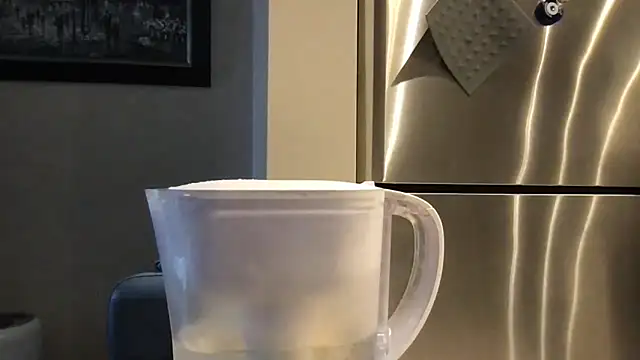 Snapshot of BigGuyMuscle chatting on November 4, 2025, 7:28 pm BigGuyMuscle online show from November 4, 2025, 7:28 pm