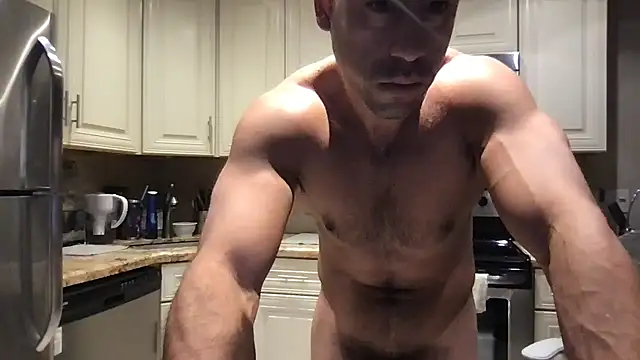 Snapshot of BigGuyMuscle chatting on November 24, 2025, 8:42 pm BigGuyMuscle online show from November 24, 2025, 8:42 pm