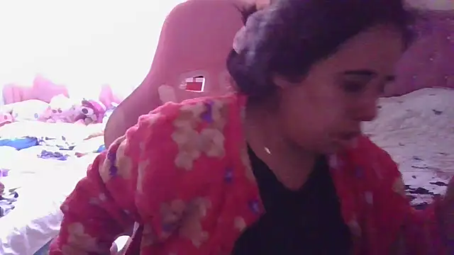 Snapshot of annarose19 chatting on March 7, 2025, 8:22 pm annarose19 online show from March 7, 2025, 8:22 pm