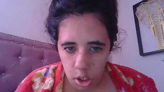 annarose19 online show from December 22, 2025, 7:03 pm