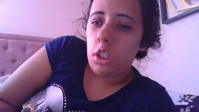 Snapshot of annarose19 chatting on November 7, 2025, 4:55 pm annarose19 online show from November 7, 2025, 4:55 pm