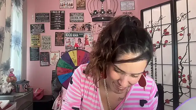 latinacubana online show from February 15, 2025, 4:23 pm