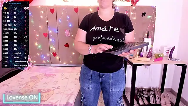 Zaly mature online show from December 3, 2025, 12:23 am