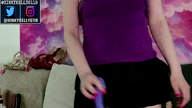 Kellylynn69 online show from March 13, 2026, 12:04 am