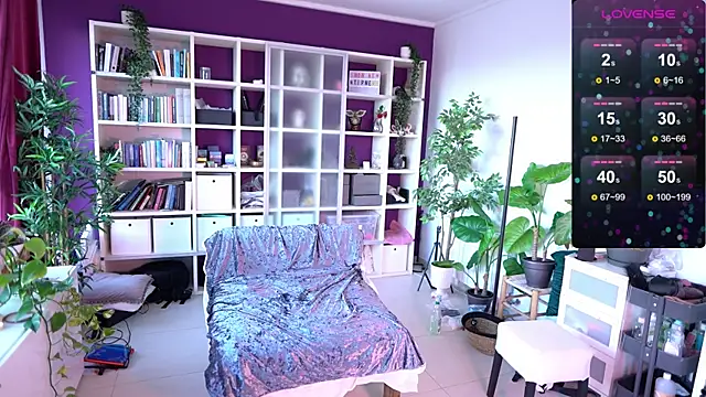 JosyBlack online show from October 25, 2025, 8:35 am