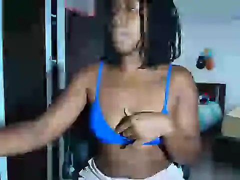 Snapshot of ebony_witney chatting on June 3, 2026, 2:29 pm ebony witney online show from June 3, 2026, 2:29 pm