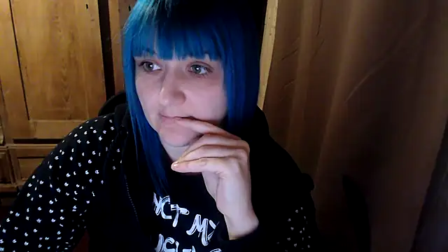 Snapshot of beauty-of-pain chatting on October 25, 2025, 2:28 pm beauty-of-pain online show from October 25, 2025, 2:28 pm