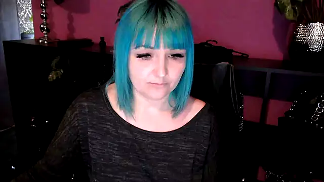 beauty-of-pain online show from April 9, 2026, 3:18 pm