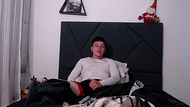 Snapshot of MathewCollin chatting on December 28, 2024, 1:17 pm MathewCollin online show from December 28, 2024, 1:17 pm