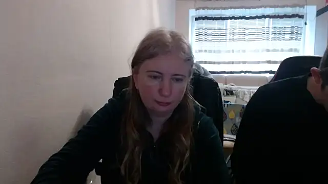 PeterAndJen online show from March 19, 2026, 6:35 am