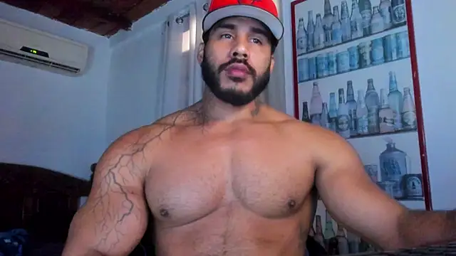 Snapshot of Artemis_Kazttman chatting on November 14, 2025, 2:43 pm Artemis Kazttman online show from November 14, 2025, 2:43 pm