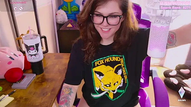 JennKenobi online show from March 10, 2025, 6:23 pm