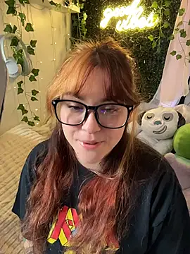Snapshot of JennKenobi chatting on July 15, 2026, 3:19 pm JennKenobi online show from July 15, 2026, 3:19 pm