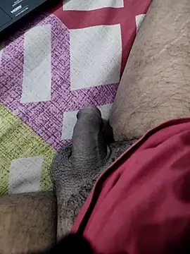 Snapshot of motalund802 chatting on March 18, 2025, 2:29 am motalund802 online show from March 18, 2025, 2:29 am