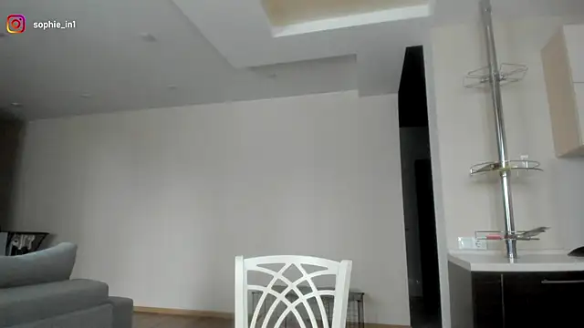 Snapshot of _in_yan chatting on December 22, 2025, 5:40 am in yan online show from December 22, 2025, 5:40 am