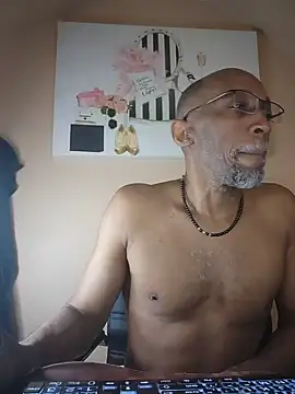 Snapshot of Lonelynudist59 chatting on June 3, 2026, 11:55 am Lonelynudist59 online show from June 3, 2026, 11:55 am