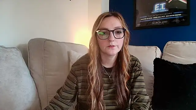 short sweetpea online show from October 28, 2025, 12:37 pm