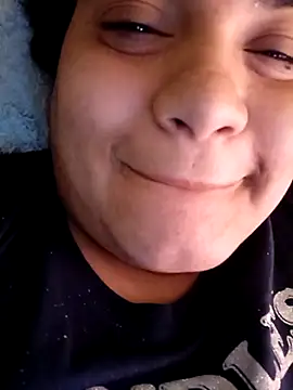 Snapshot of Hilarybunnyy chatting on September 8, 2025, 9:14 pm Hilarybunnyy online show from September 8, 2025, 9:14 pm