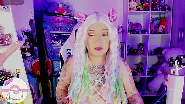 Snapshot of meda_kawaii_ chatting on January 19, 2025, 12:49 am meda kawaii online show from January 19, 2025, 12:49 am