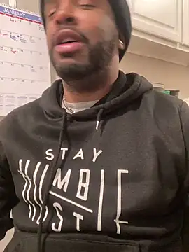 Snapshot of Dick_McStuffEms chatting on January 6, 2025, 12:05 am Dick McStuffEms online show from January 6, 2025, 12:05 am