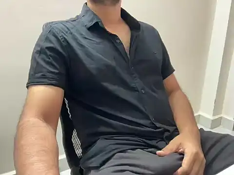 Snapshot of Arjun78877 chatting on October 4, 2025, 7:04 pm Arjun78877 online show from October 4, 2025, 7:04 pm