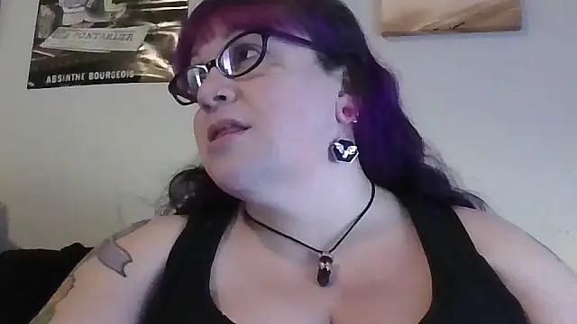 Snapshot of GothyBaby chatting on October 18, 2025, 10:34 pm GothyBaby online show from October 18, 2025, 10:34 pm