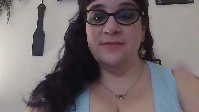 GothyBaby online show from January 16, 2026, 3:54 am