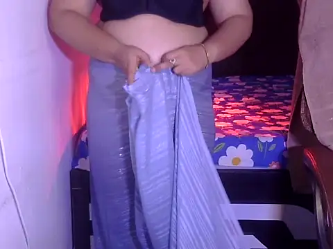 Snapshot of Maalnad_beauty chatting on May 26, 2026, 5:44 pm Maalnad beauty online show from May 26, 2026, 5:44 pm