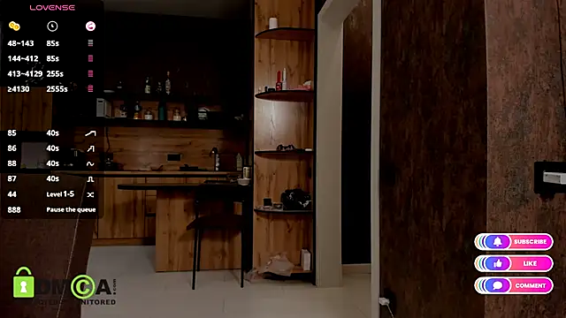 Snapshot of Model_Mike chatting on November 17, 2025, 4:27 am Model Mike online show from November 17, 2025, 4:27 am