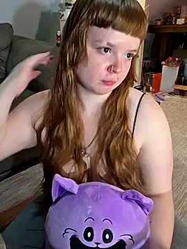 Snapshot of VelvetDiablo chatting on July 14, 2026, 12:21 am VelvetDiablo online show from July 14, 2026, 12:21 am