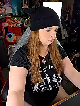 Snapshot of VelvetDiablo chatting on January 8, 2026, 1:11 am VelvetDiablo online show from January 8, 2026, 1:11 am