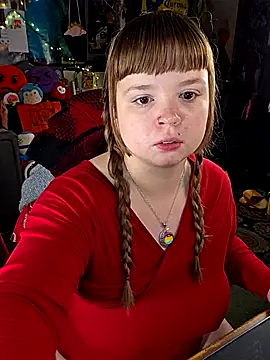 Snapshot of VelvetDiablo chatting on December 4, 2025, 12:31 am VelvetDiablo online show from December 4, 2025, 12:31 am