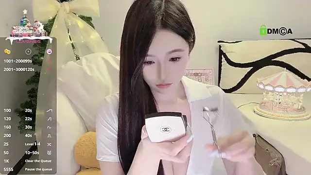 Snapshot of Happy_Kitty chatting on January 10, 2026, 2:45 pm Happy Kitty online show from January 10, 2026, 2:45 pm