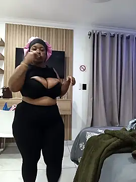 CuteHoney92 online show from March 12, 2026, 6:23 pm