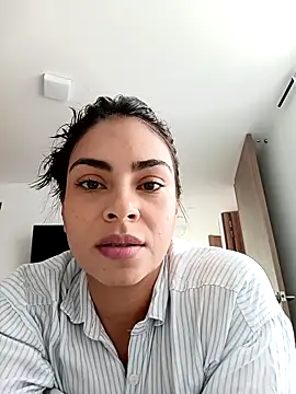 Snapshot of Ivanna2 chatting on April 10, 2026, 3:41 pm Ivanna2 online show from April 10, 2026, 3:41 pm