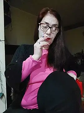 Snapshot of Love_Tina56 chatting on December 16, 2025, 5:44 am Love Tina56 online show from December 16, 2025, 5:44 am