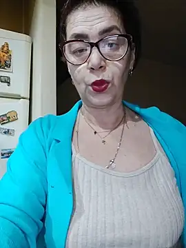 Snapshot of Love_Tina56 chatting on November 8, 2025, 5:11 am Love Tina56 online show from November 8, 2025, 5:11 am