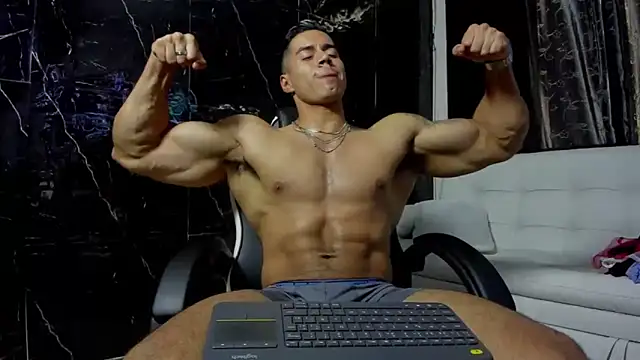 Snapshot of litoxx_cass chatting on October 5, 2025, 10:11 pm litoxx cass online show from October 5, 2025, 10:11 pm