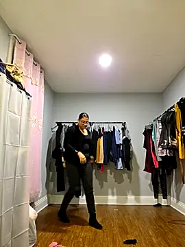 Nikkierosee online show from February 16, 2026, 11:46 pm