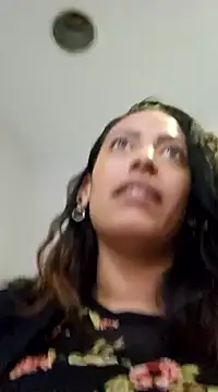 Nikkierosee online show from March 8, 2025, 8:25 pm