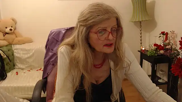 Snapshot of BlairFort chatting on February 15, 2025, 2:44 pm BlairFort online show from February 15, 2025, 2:44 pm