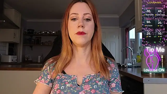 Snapshot of stripmequick chatting on February 12, 2026, 8:47 am stripmequick online show from February 12, 2026, 8:47 am