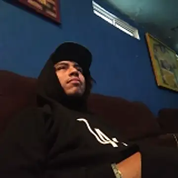 AlexAlejandro13 online show from February 4, 2026, 3:40 pm