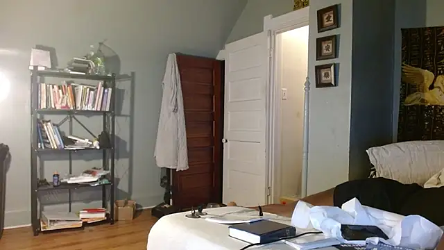 Snapshot of courtneyfmty chatting on October 11, 2025, 7:26 pm courtneyfmty online show from October 11, 2025, 7:26 pm