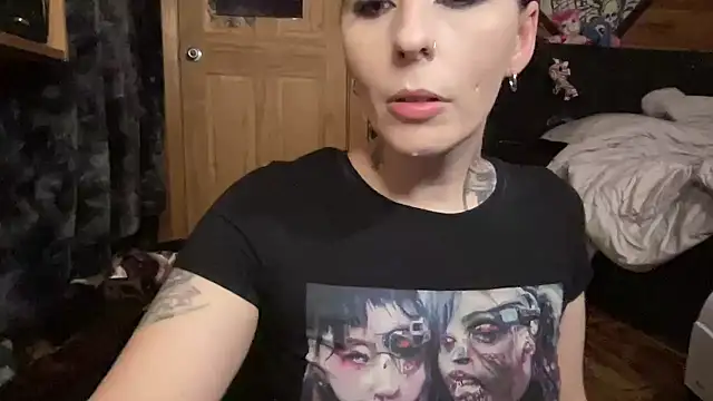 TeenyDoll online show from May 16, 2026, 2:54 am