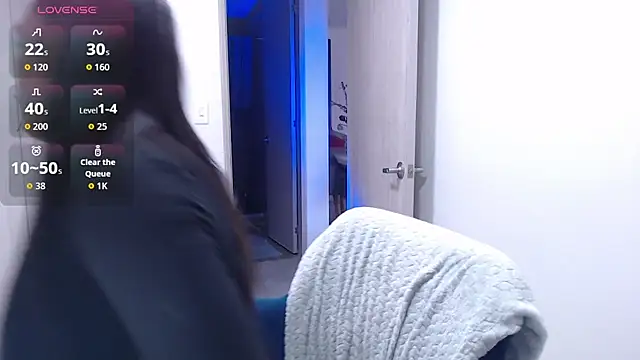 Snapshot of EricaVanderhill chatting on September 12, 2025, 9:47 pm EricaVanderhill online show from September 12, 2025, 9:47 pm