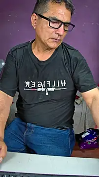 Snapshot of yandyaa chatting on April 12, 2026, 8:56 pm yandyaa online show from April 12, 2026, 8:56 pm