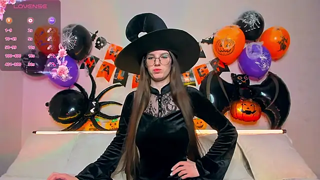 Snapshot of AriellaTesk chatting on October 29, 2025, 4:22 am AriellaTesk online show from October 29, 2025, 4:22 am