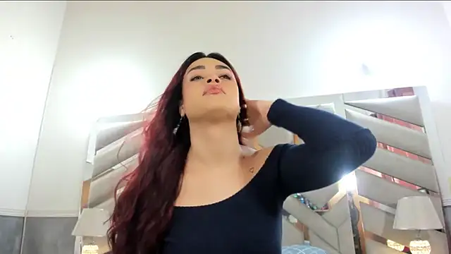 alexandra fire69x online show from October 3, 2025, 3:57 pm